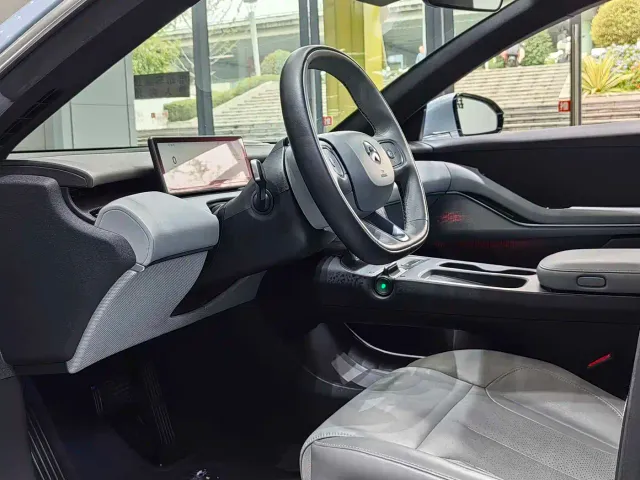 Nio ET5 Touring — Фото автомобиля 14