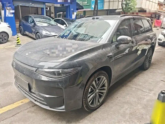 Фотография автомобиля — Leapmotor C16