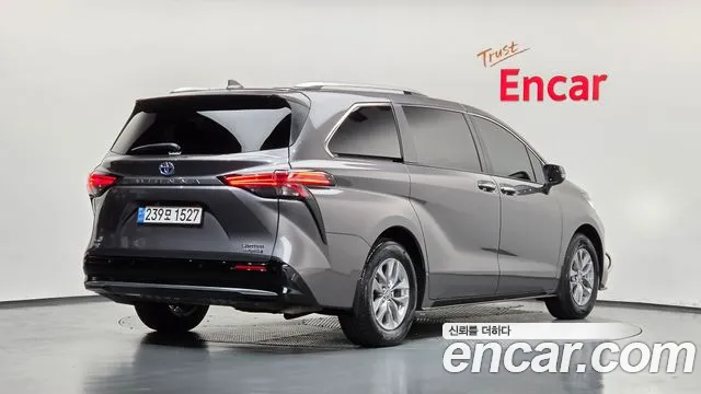 Toyota Sienna 4th Gen — Фото автомобиля 2