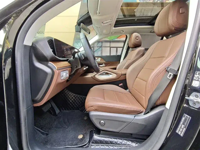 Mercedes-Benz GLE-Class — Фото автомобиля 6