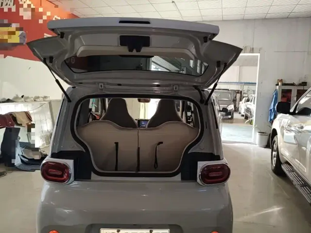 Wuling Hongguang Mini EV — Фото автомобиля 18