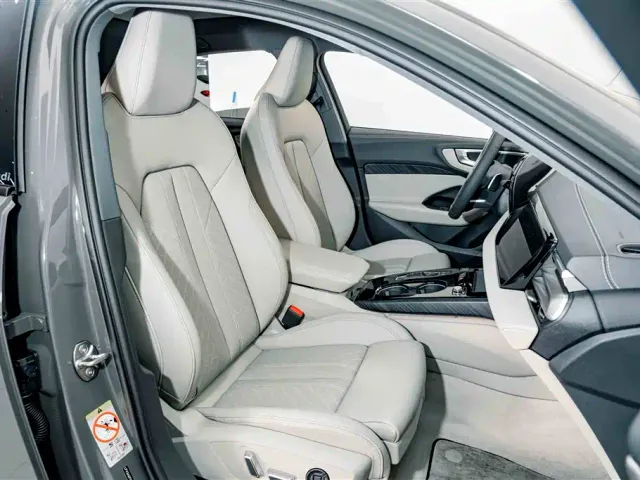 Audi A5L — Фото автомобиля 17