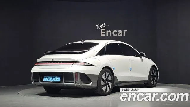 Hyundai Ioniq6 Long Range AWD — Фото автомобиля 2