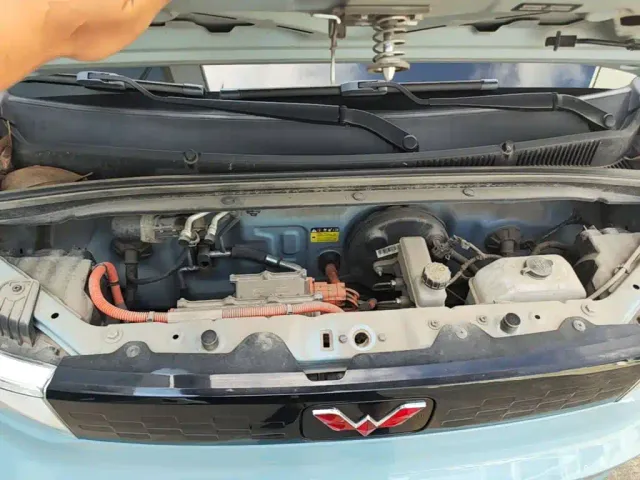 Wuling Hongguang Mini EV — Фото автомобиля 19