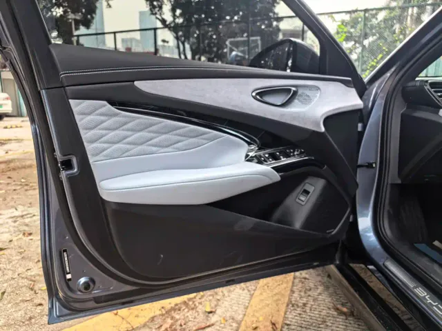BYD Seal — Фото автомобиля 4