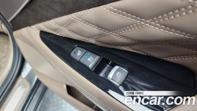 Kia K8 2.5 Бензин 2WD — Фото автомобиля 21