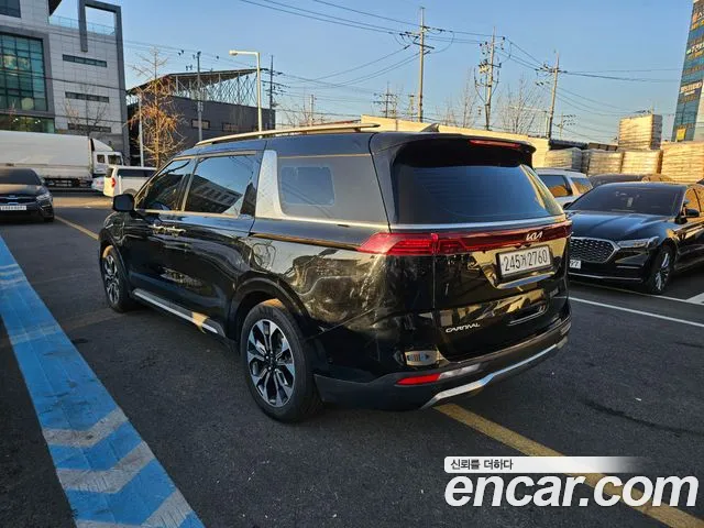 Kia Canival Carnival 4 поколение Дизель 9 мест Signature — Фото автомобиля 4
