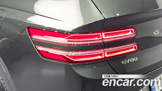 Genesis GV80 — Фото автомобиля 8