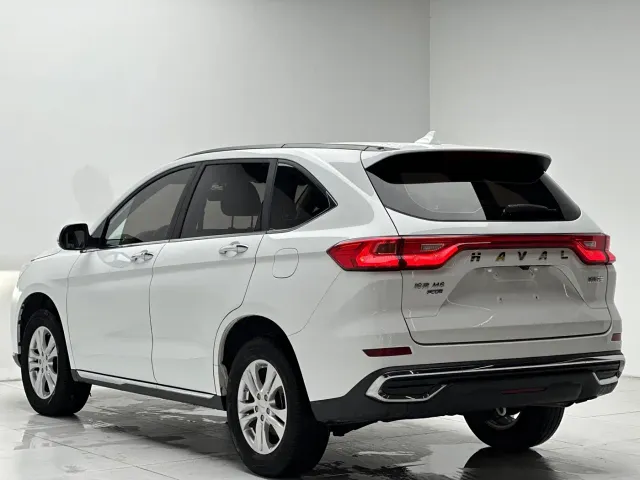 Haval M6 — Фото автомобиля 7