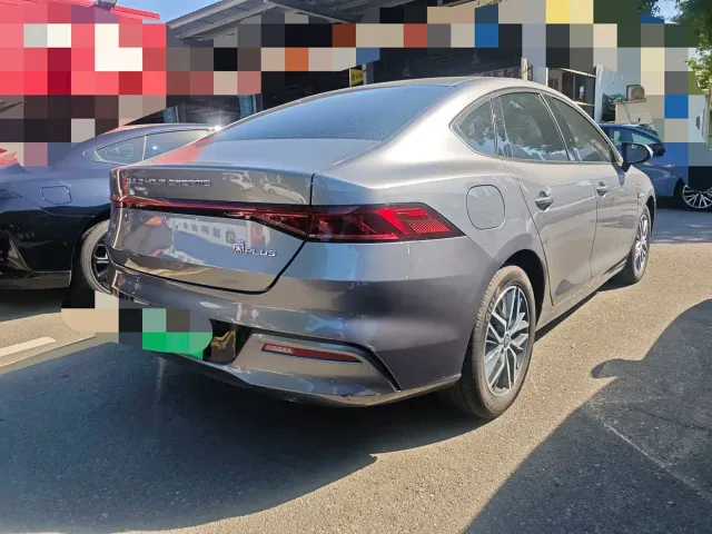 BYD Qin PLUS — Фото автомобиля 7
