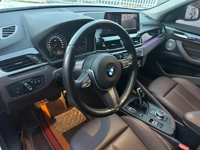 BMW X1 — Фото автомобиля 12