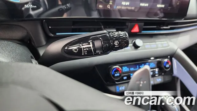 Hyundai Avante CN7 — Фото автомобиля 20
