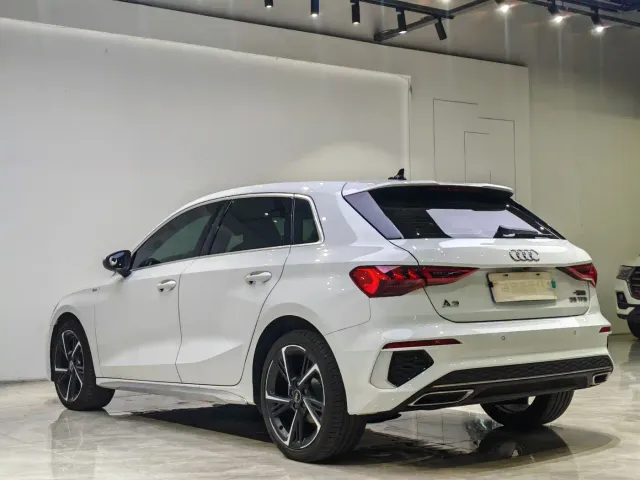 Audi A3 — Фото автомобиля 9