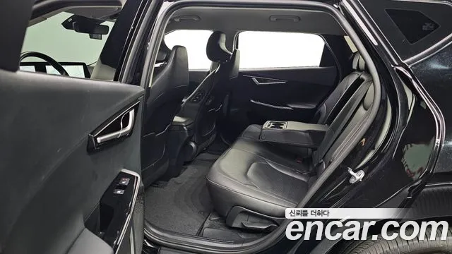 Kia EV6 — Фото автомобиля 18