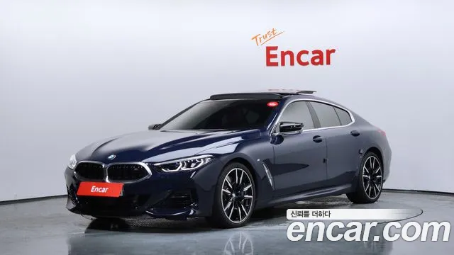 Фотография автомобиля — BMW 8 Series G15