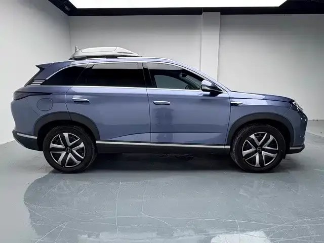 BYD Hai Shi 07 DM-i — Фото автомобиля 4