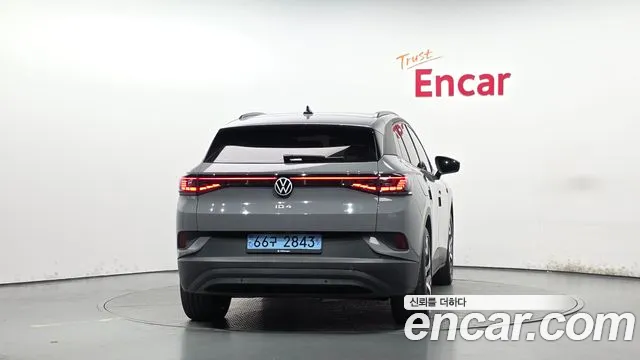 Volkswagen ID.4 — Фото автомобиля 3