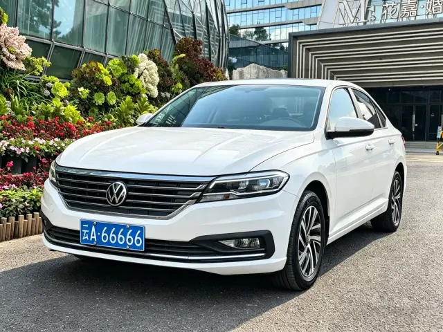 Фотография автомобиля — Volkswagen Lavida