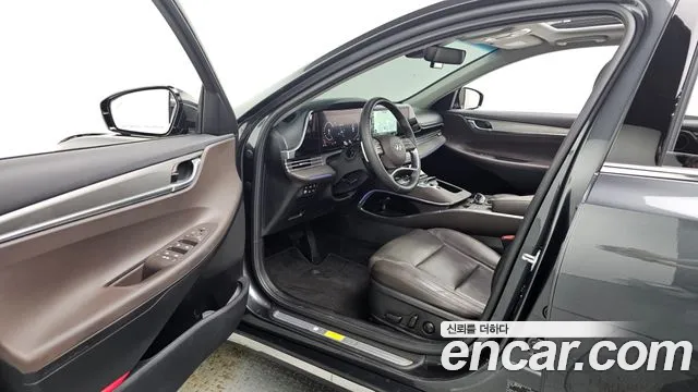 Hyundai Grandeur Grandeur (New) — Фото автомобиля 10