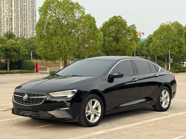 Фотография автомобиля — Buick Regal