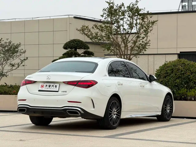 Mercedes-Benz C-Class — Фото автомобиля 11