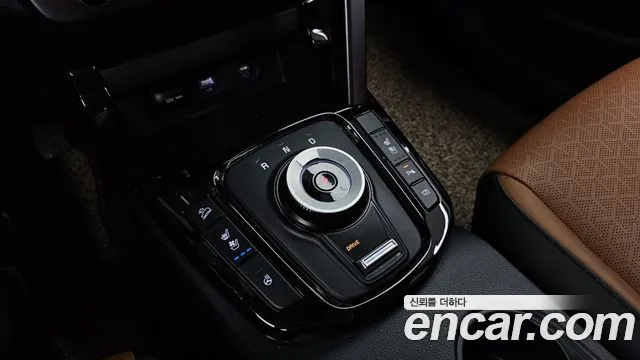 Kia Seltos New — Фото автомобиля 12