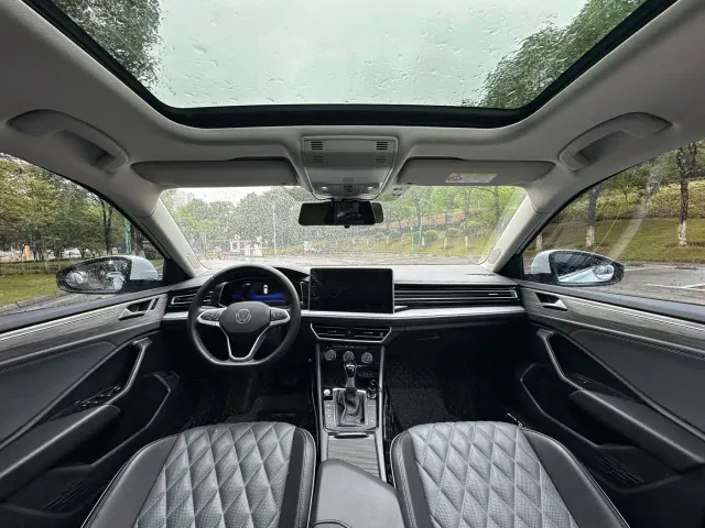 Volkswagen Sagitar — Фото автомобиля 15