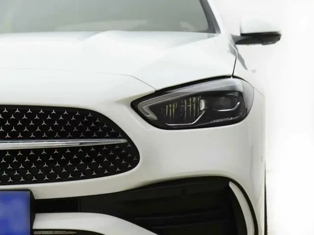 Mercedes-Benz C-Class — Фото автомобиля 13
