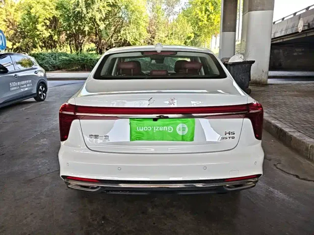 Hongqi H5 — Фото автомобиля 5