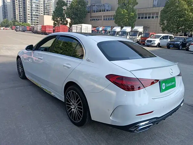 Mercedes-Benz C-Class — Фото автомобиля 4