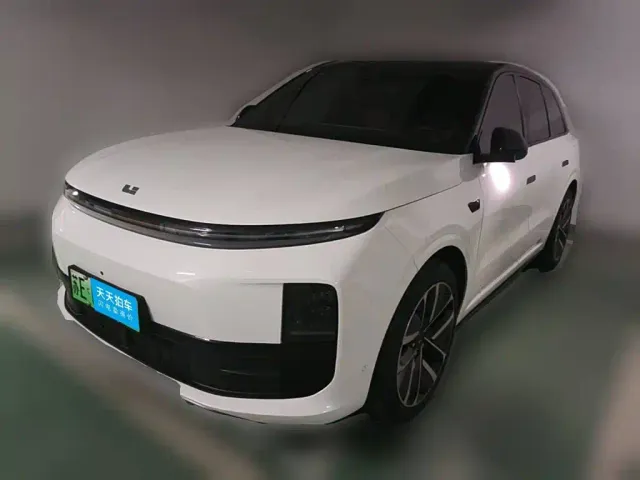 Фотография автомобиля — Li Auto L6