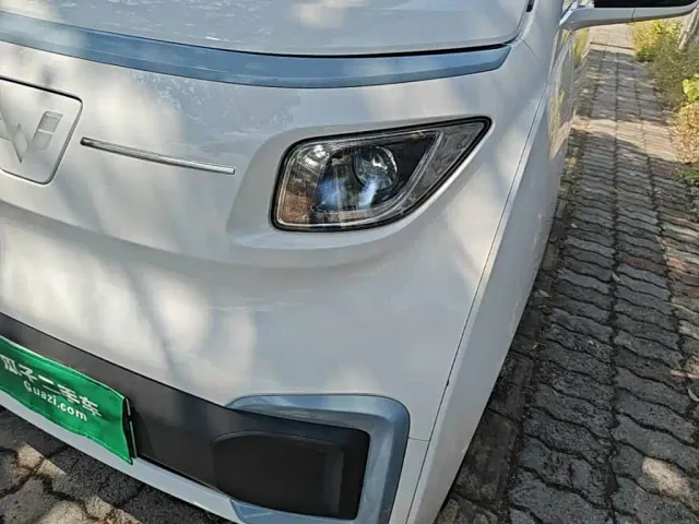 Wuling NanoEV — Фото автомобиля 23