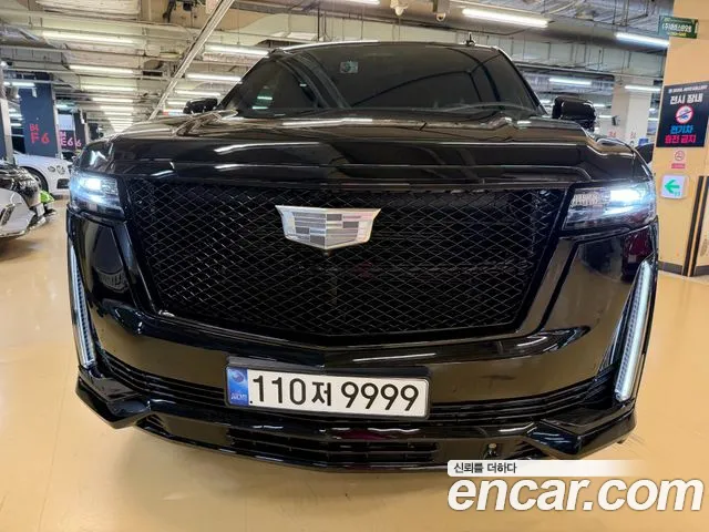 Cadillac Escalade Escalade 5 поколение — Фото автомобиля 3
