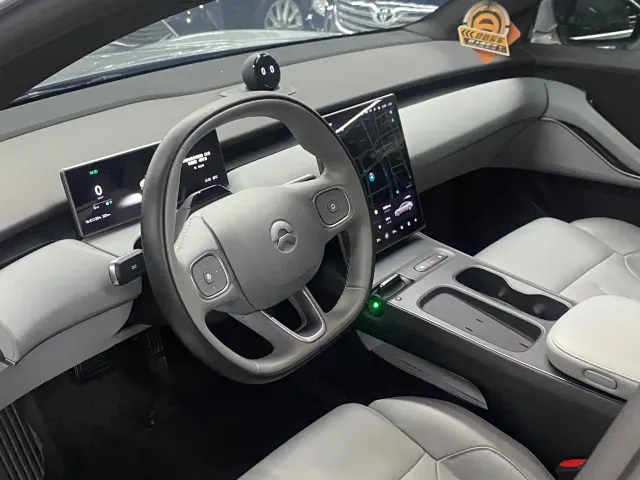 Nio ET5 — Фото автомобиля 4