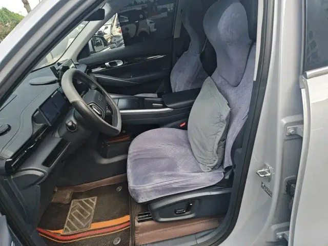 Geely Galaxy E5 — Фото автомобиля 7