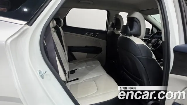 Kia Sportage Sportage 5-е поколение Дизель 2.0 2WD — Фото автомобиля 12