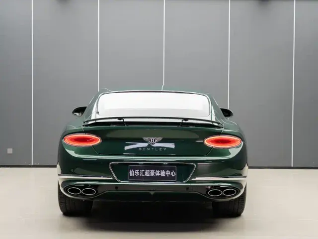 Bentley Continental — Фото автомобиля 7