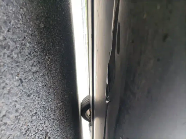 Tesla Model Y — Фото автомобиля 18