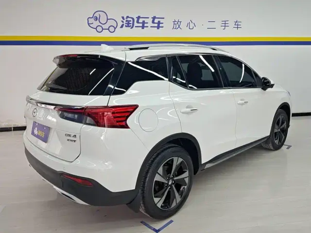 GAC Trumpchi GS4 — Фото автомобиля 3