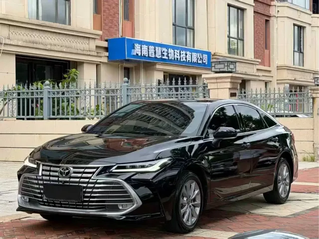 Фотография автомобиля — Toyota Avalon