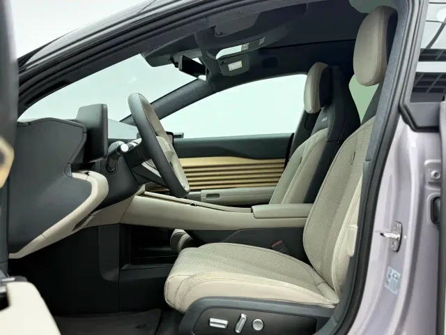 Audi E5 Sportback — Фото автомобиля 5
