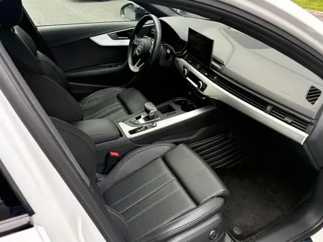 Audi A4L — Фото автомобиля 11