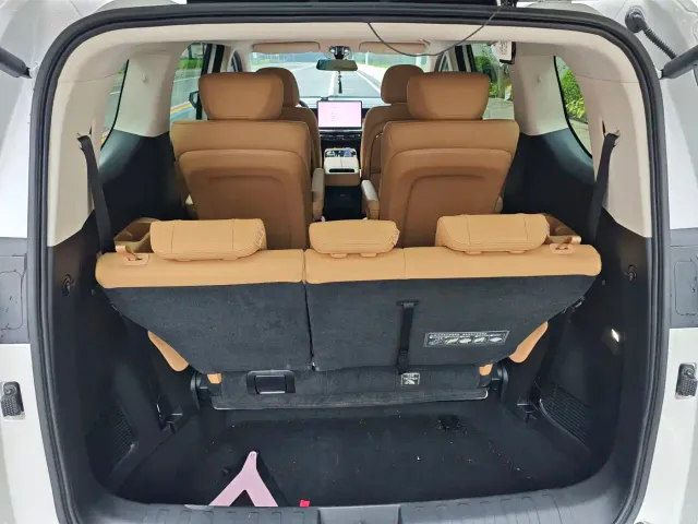 GAC Trumpchi E8 — Фото автомобиля 23