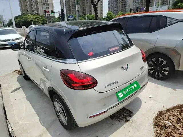 Wuling Bingo — Фото автомобиля 4