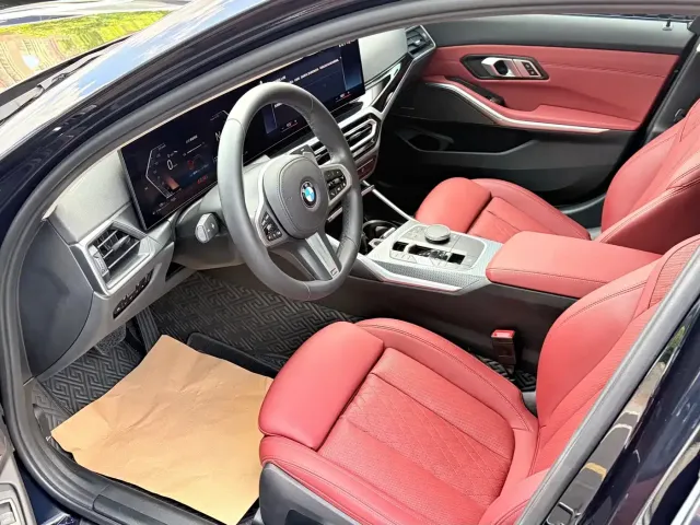 BMW 3 Series — Фото автомобиля 7