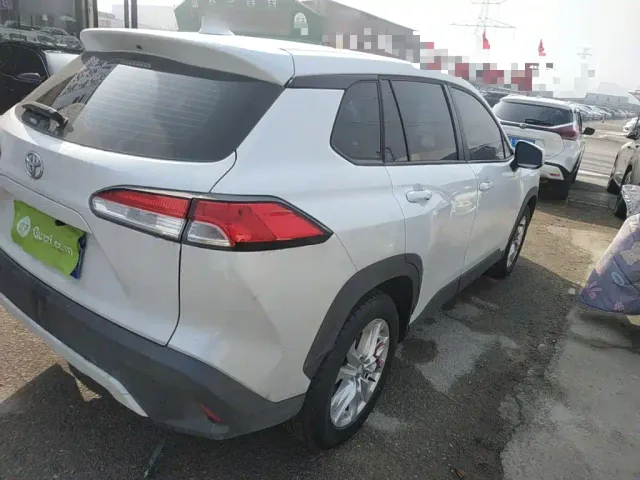 Toyota Corolla Cross — Фото автомобиля 6