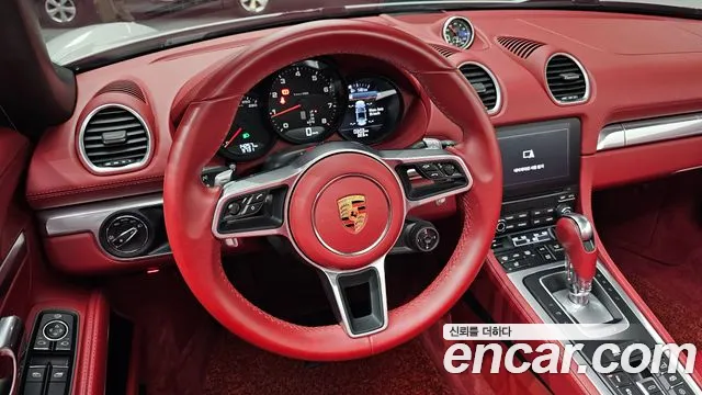 Porsche 718 — Фото автомобиля 11