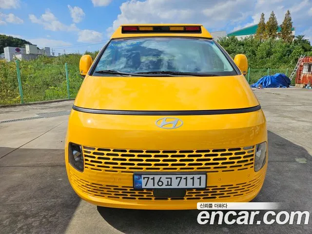 Hyundai Staria — Фото автомобиля 2
