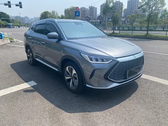 BYD Song PLUS — Фото автомобиля 3