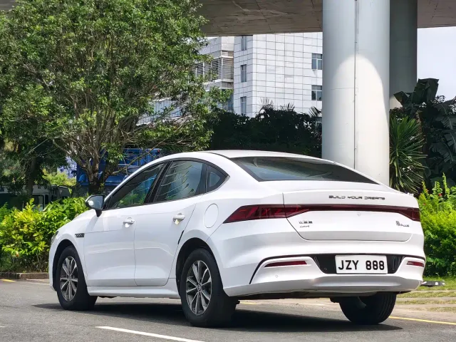 BYD Qin PLUS — Фото автомобиля 5